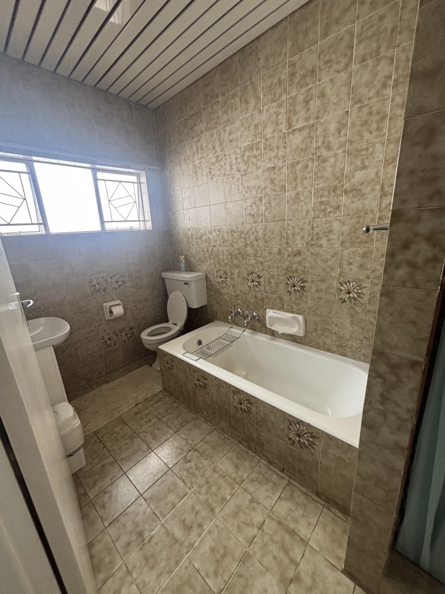 To Let 3 Bedroom Property for Rent in Muckleneuk Gauteng