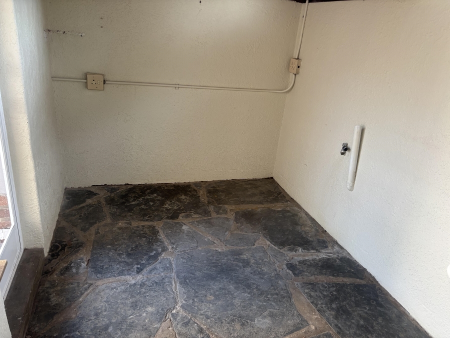 To Let 3 Bedroom Property for Rent in Muckleneuk Gauteng