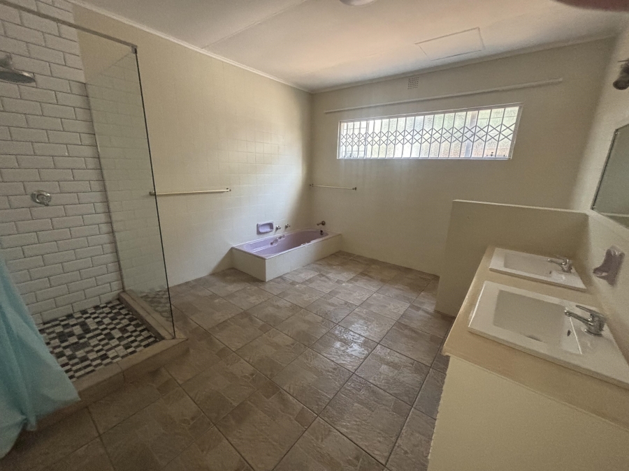 To Let 3 Bedroom Property for Rent in Muckleneuk Gauteng