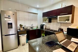 1 Bedroom Property for Sale in Sandhurst Gauteng