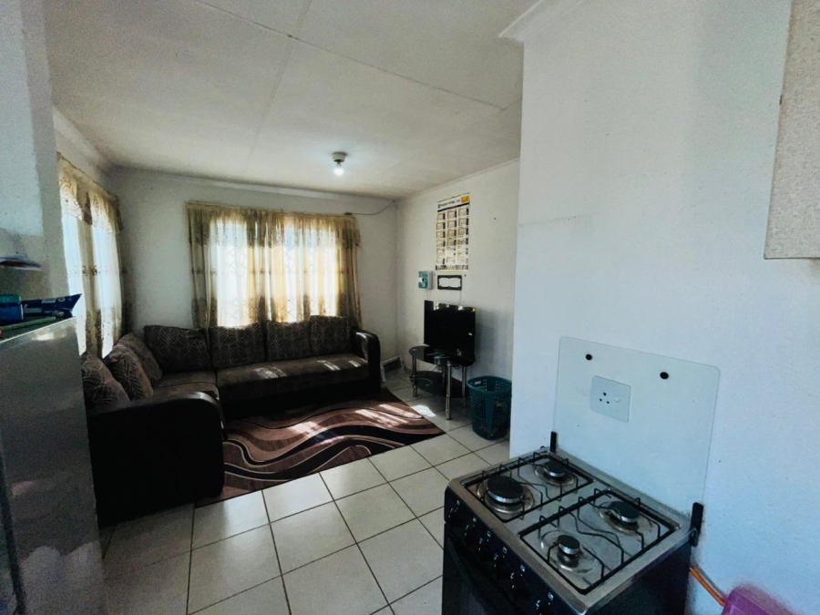2 Bedroom Property for Sale in Nellmapius Gauteng