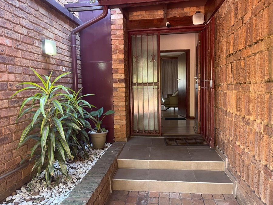 4 Bedroom Property for Sale in Hatfield Gauteng