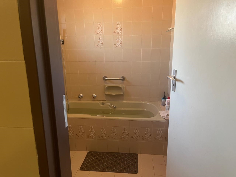 4 Bedroom Property for Sale in Hatfield Gauteng
