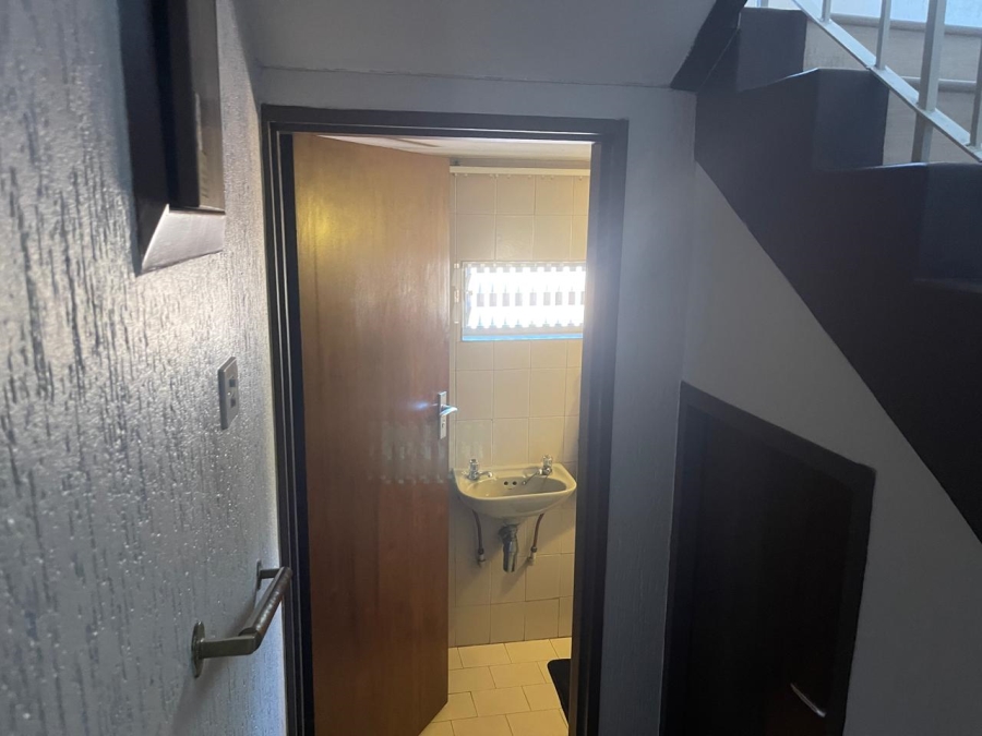 4 Bedroom Property for Sale in Hatfield Gauteng