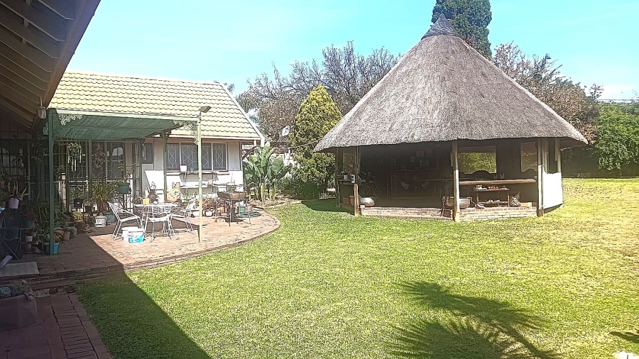 4 Bedroom Property for Sale in Edleen Gauteng