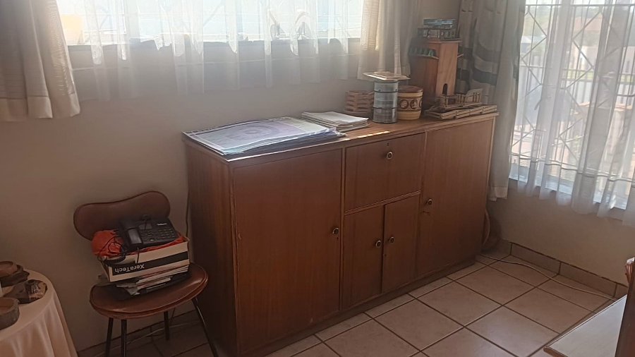 4 Bedroom Property for Sale in Edleen Gauteng
