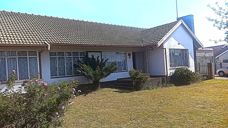4 Bedroom Property for Sale in Edleen Gauteng