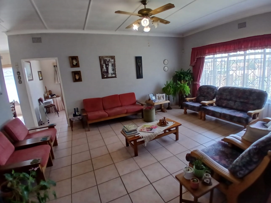 4 Bedroom Property for Sale in Edleen Gauteng