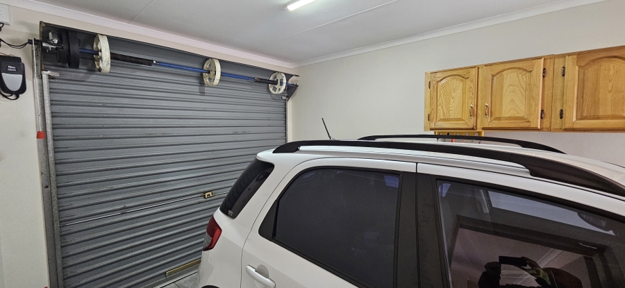 2 Bedroom Property for Sale in Three Rivers Gauteng