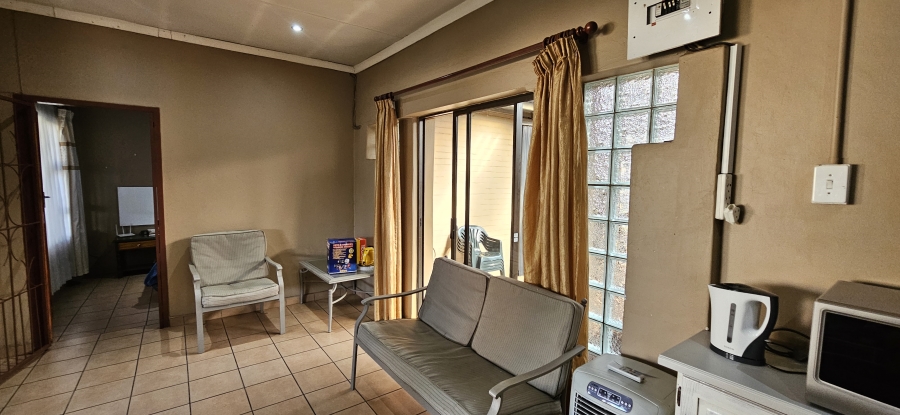4 Bedroom Property for Sale in Three Rivers Gauteng