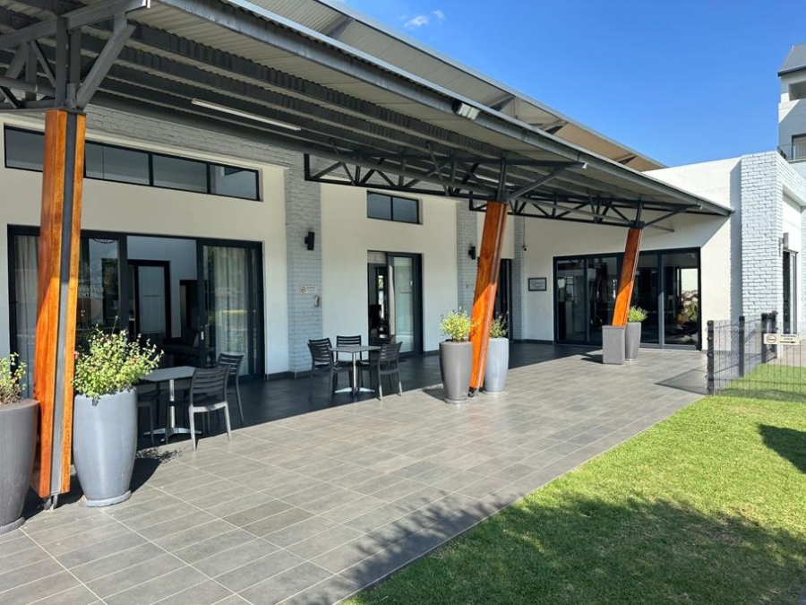 To Let 3 Bedroom Property for Rent in Petervale Gauteng