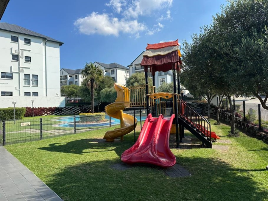 To Let 3 Bedroom Property for Rent in Petervale Gauteng