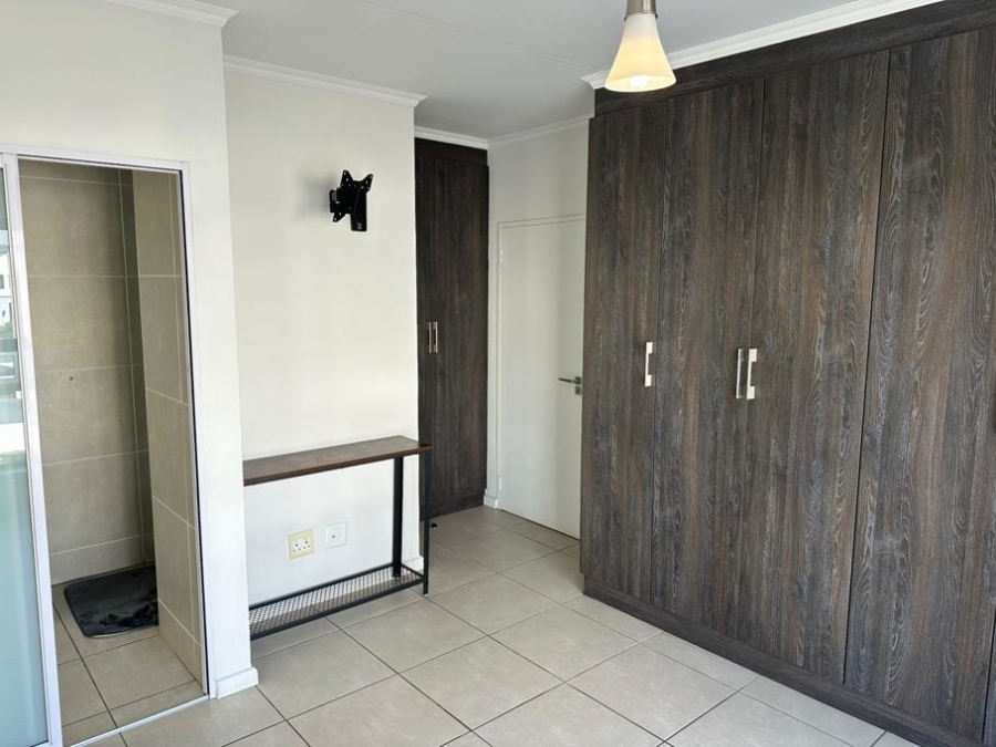 To Let 3 Bedroom Property for Rent in Petervale Gauteng