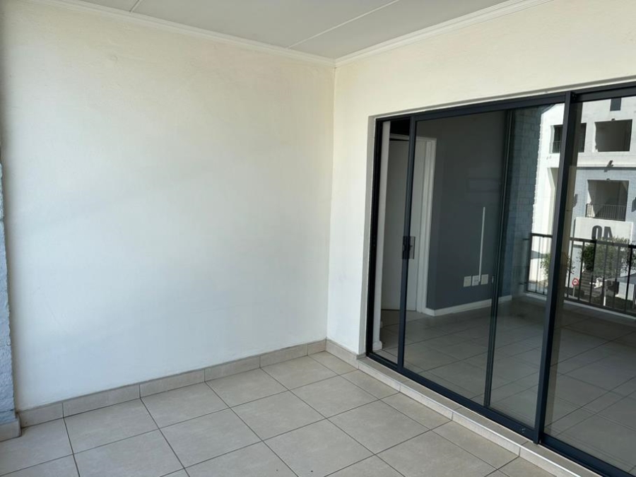 To Let 3 Bedroom Property for Rent in Petervale Gauteng