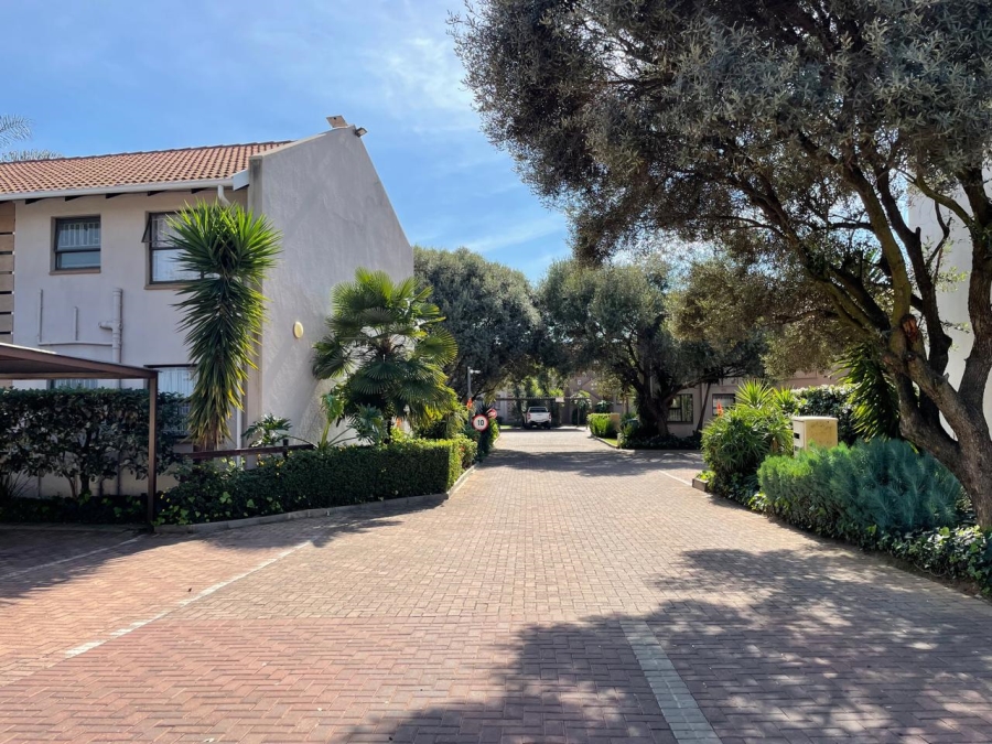 2 Bedroom Property for Sale in Impala Park Gauteng