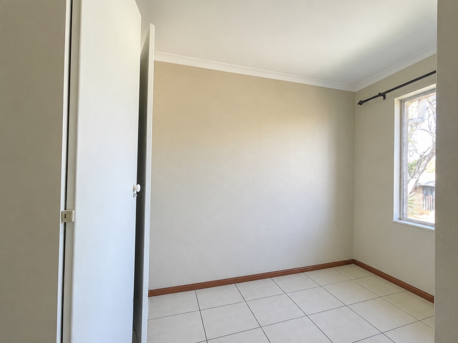 2 Bedroom Property for Sale in Impala Park Gauteng