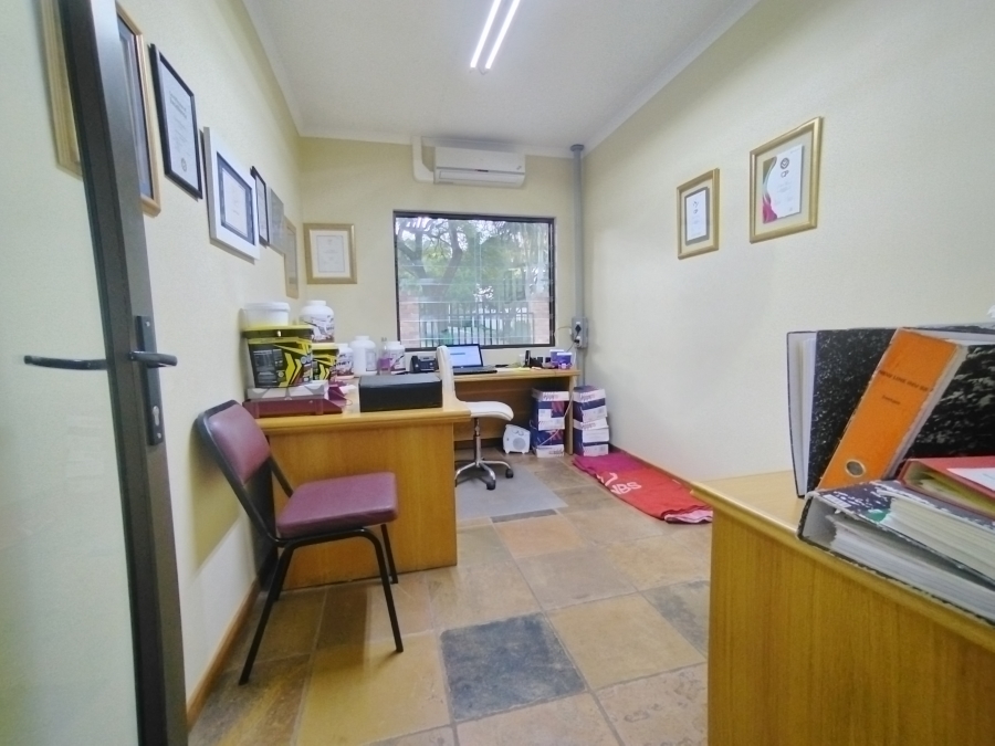 3 Bedroom Property for Sale in Lukasrand Gauteng