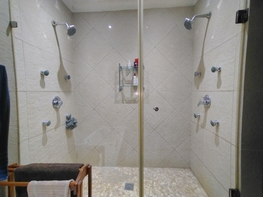 3 Bedroom Property for Sale in Lukasrand Gauteng