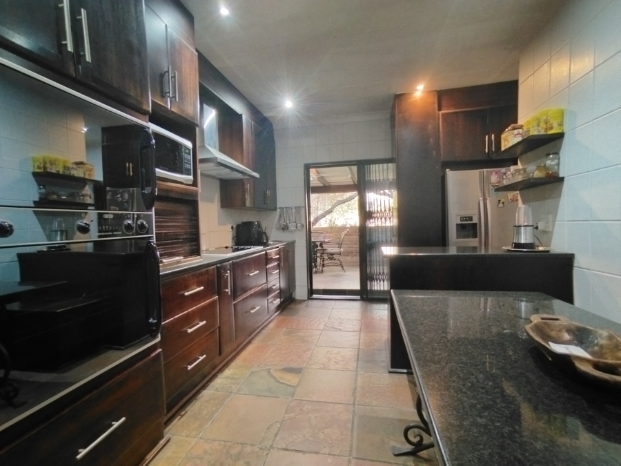 3 Bedroom Property for Sale in Lukasrand Gauteng