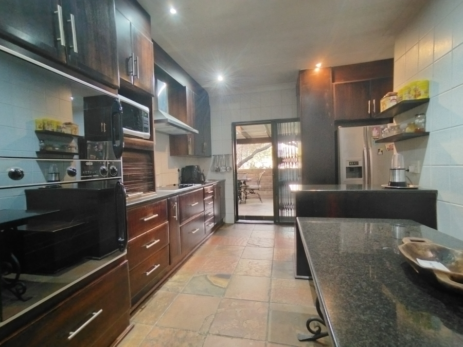 3 Bedroom Property for Sale in Lukasrand Gauteng