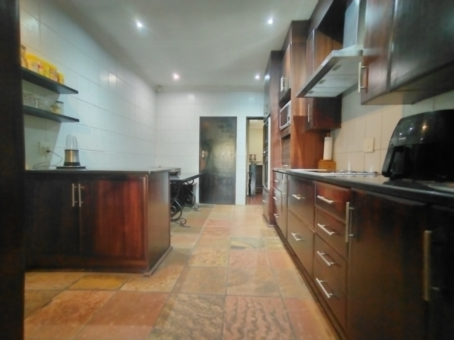 3 Bedroom Property for Sale in Lukasrand Gauteng