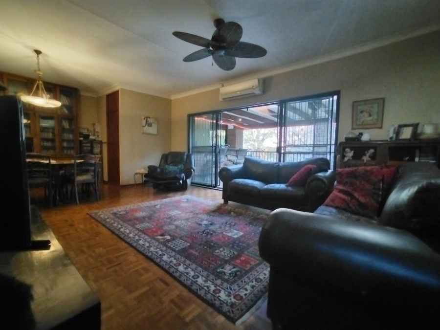 3 Bedroom Property for Sale in Lukasrand Gauteng