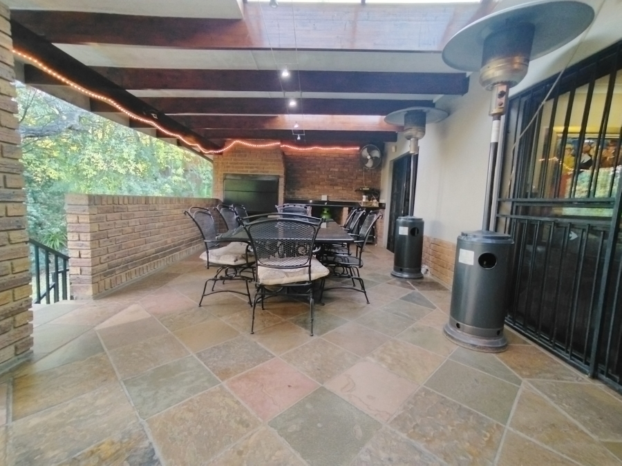 3 Bedroom Property for Sale in Lukasrand Gauteng