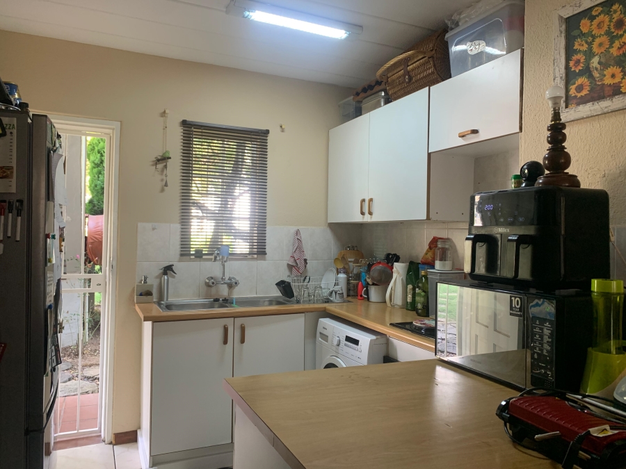 1 Bedroom Property for Sale in Rietvalleirand Gauteng