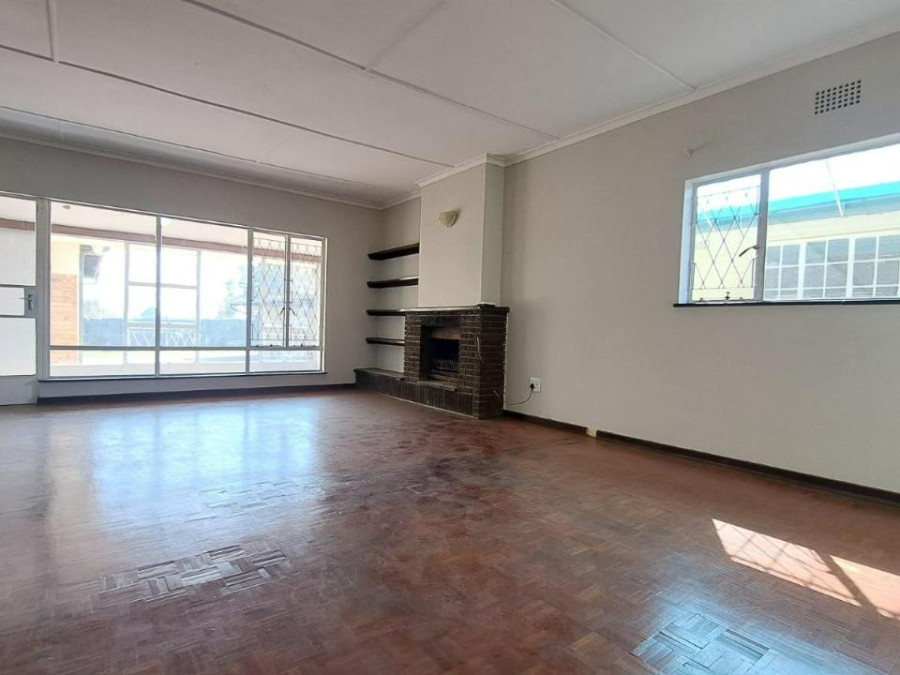 3 Bedroom Property for Sale in Farrar Park Gauteng