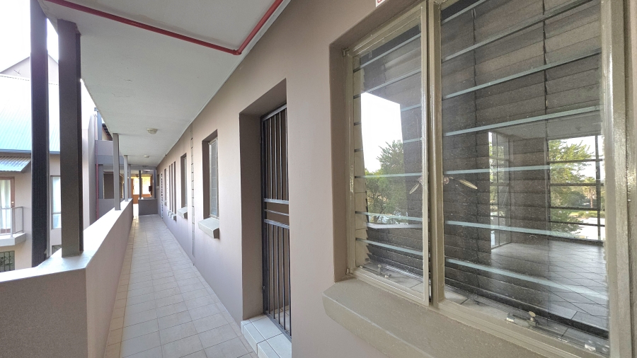 2 Bedroom Property for Sale in Eldo Lakes Estate Gauteng
