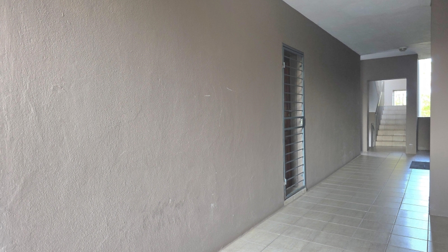 2 Bedroom Property for Sale in Eldo Lakes Estate Gauteng