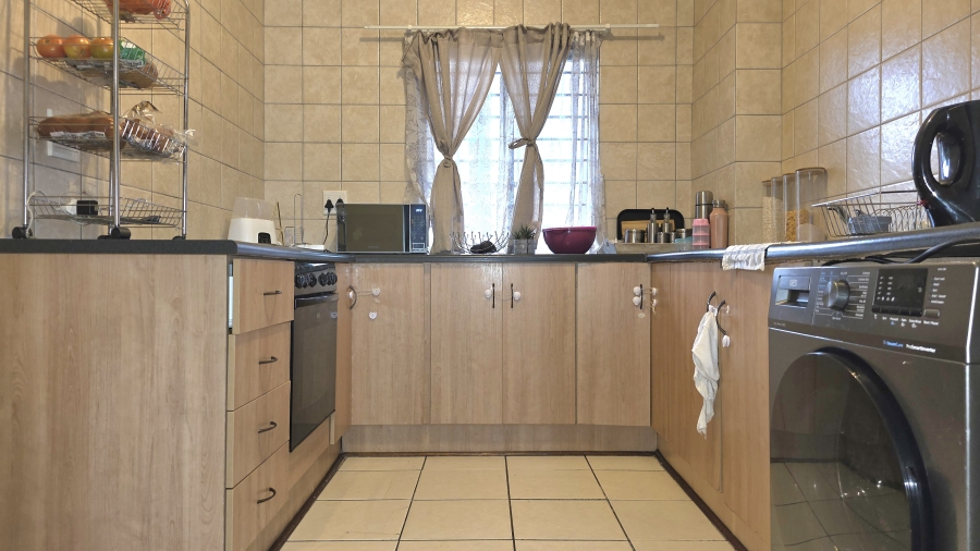 2 Bedroom Property for Sale in Eldo Lakes Estate Gauteng