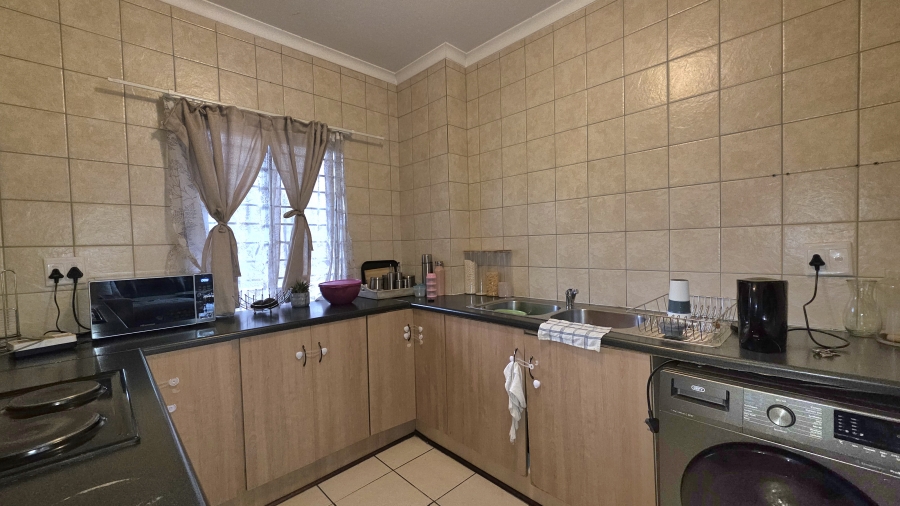 2 Bedroom Property for Sale in Eldo Lakes Estate Gauteng