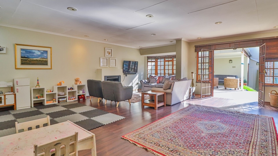 2 Bedroom Property for Sale in Norwood Gauteng