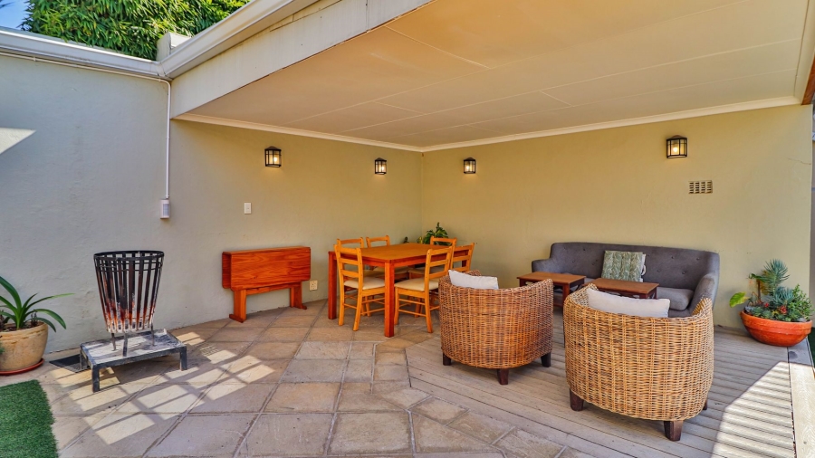 2 Bedroom Property for Sale in Norwood Gauteng
