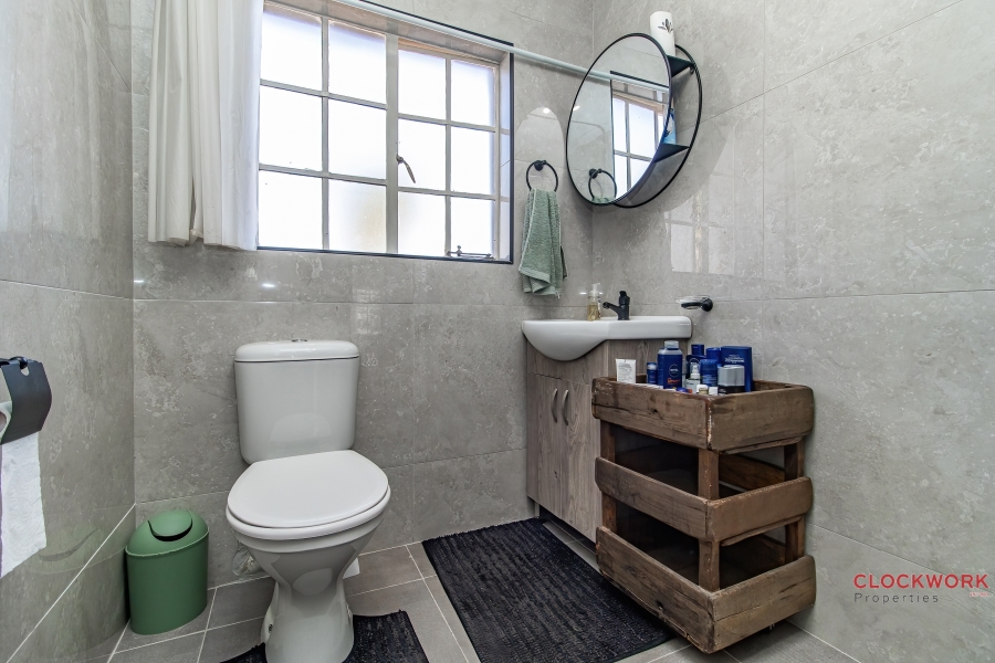 2 Bedroom Property for Sale in Greenstone Hill Gauteng
