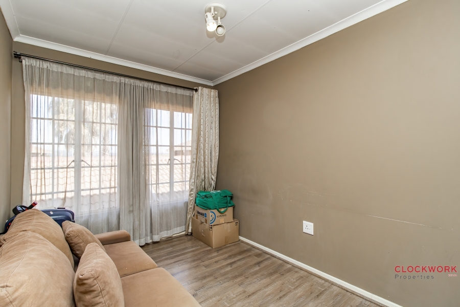 2 Bedroom Property for Sale in Greenstone Hill Gauteng