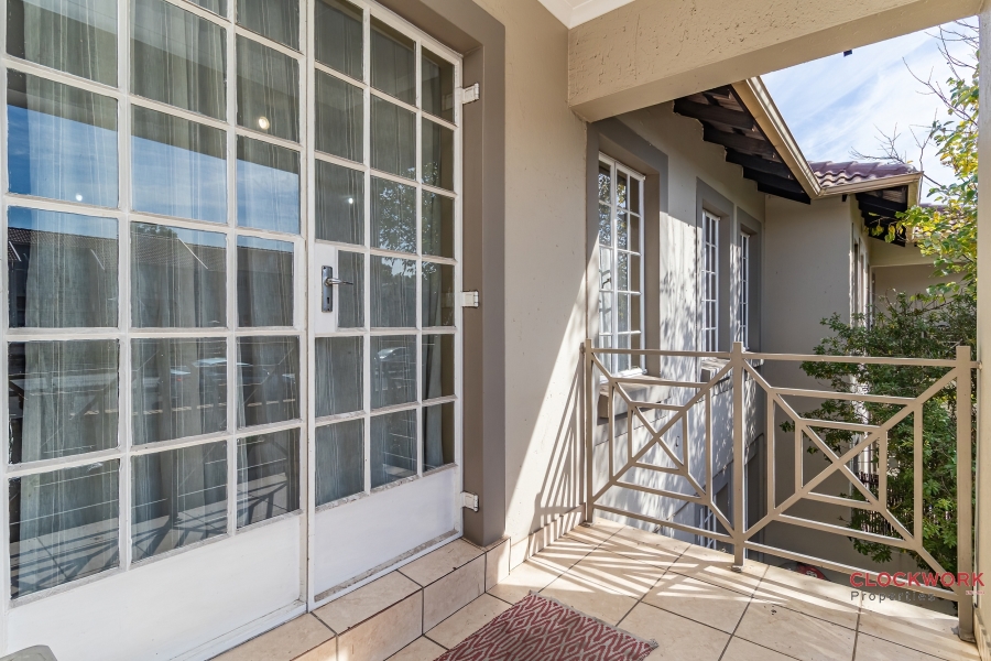 2 Bedroom Property for Sale in Greenstone Hill Gauteng