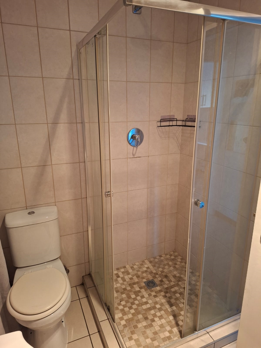 To Let 2 Bedroom Property for Rent in Dowerglen Gauteng