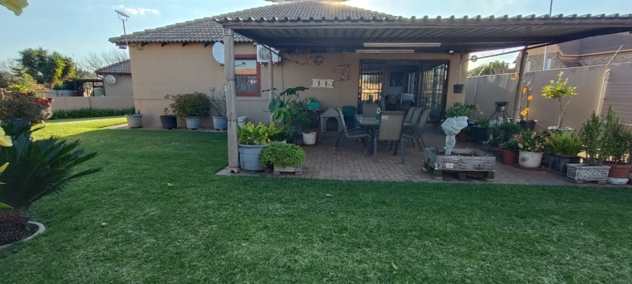 3 Bedroom Property for Sale in Fochville Gauteng