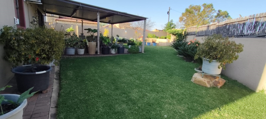 3 Bedroom Property for Sale in Fochville Gauteng
