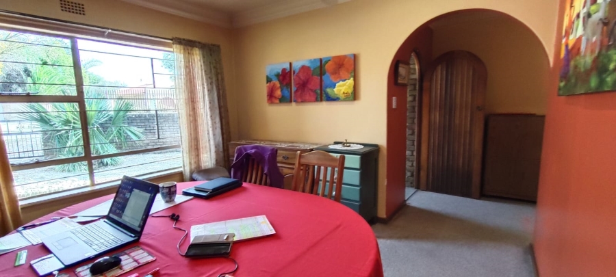 4 Bedroom Property for Sale in Helikonpark Gauteng