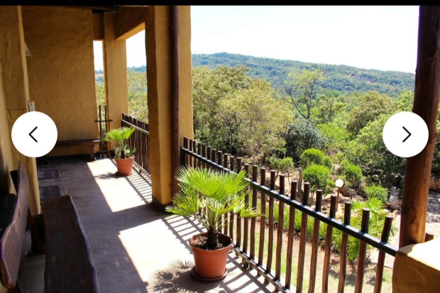 Commercial Property for Sale in Zwavelpoort Gauteng