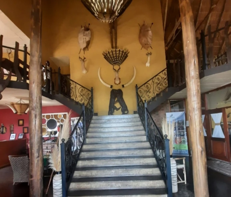Commercial Property for Sale in Zwavelpoort Gauteng