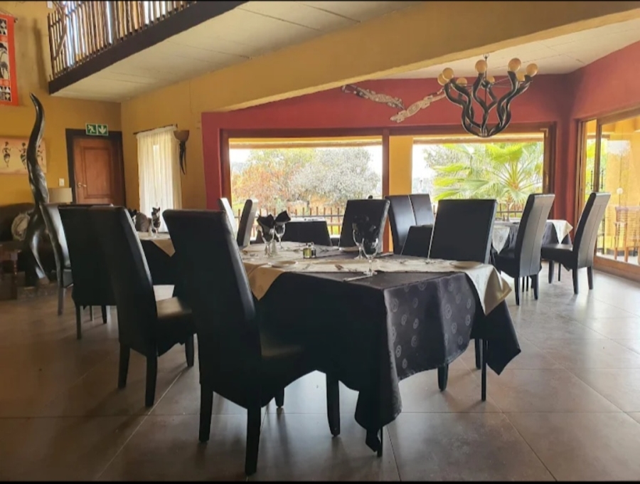 Commercial Property for Sale in Zwavelpoort Gauteng
