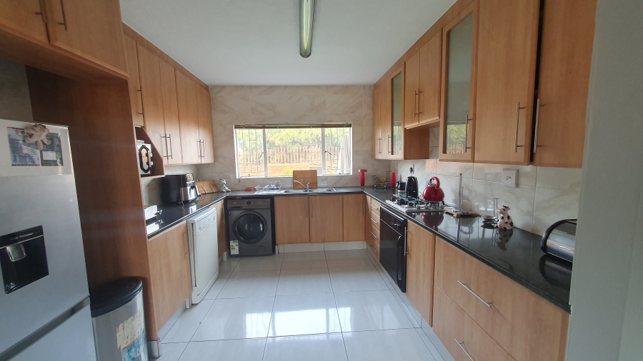 3 Bedroom Property for Sale in Brackenhurst Gauteng