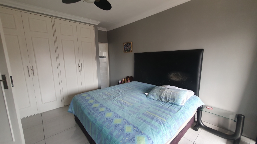 3 Bedroom Property for Sale in Brackenhurst Gauteng