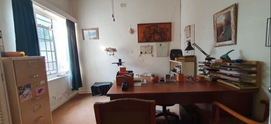 5 Bedroom Property for Sale in Observatory Gauteng