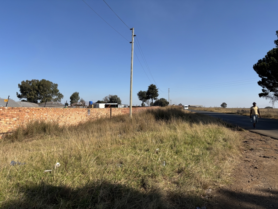 Commercial Property for Sale in Mapleton A H Gauteng