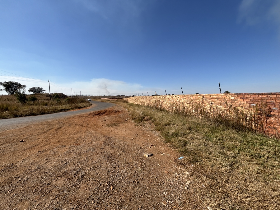 Commercial Property for Sale in Mapleton A H Gauteng